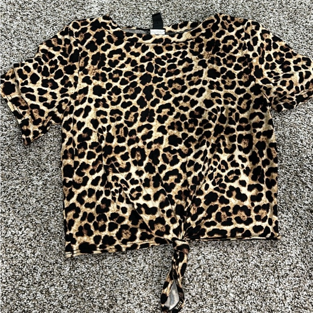 Windsor crop top size small.